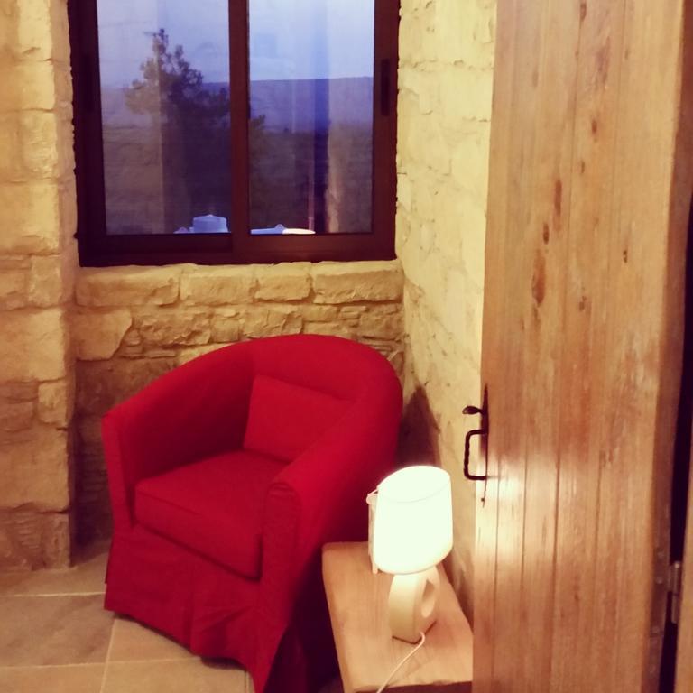 Lofou Traditional Stone House Екстериор снимка