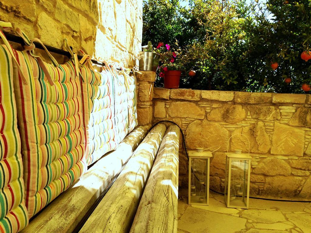 Lofou Traditional Stone House Екстериор снимка