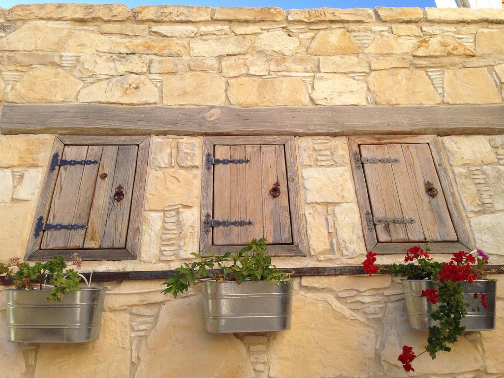 Lofou Traditional Stone House Екстериор снимка