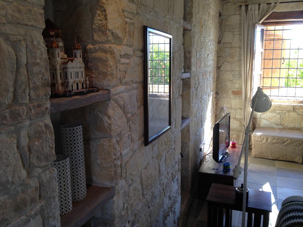 Lofou Traditional Stone House Екстериор снимка